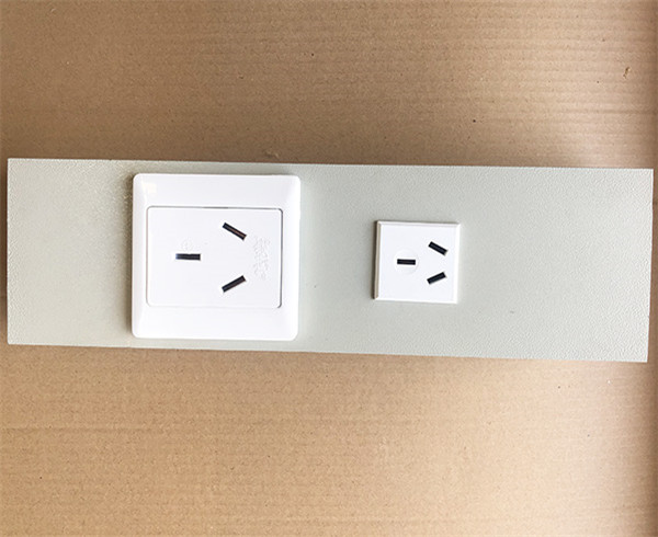 微動(dòng)力照明母線槽